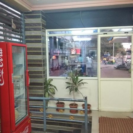Apoorva Residency Bangalore Exterior photo