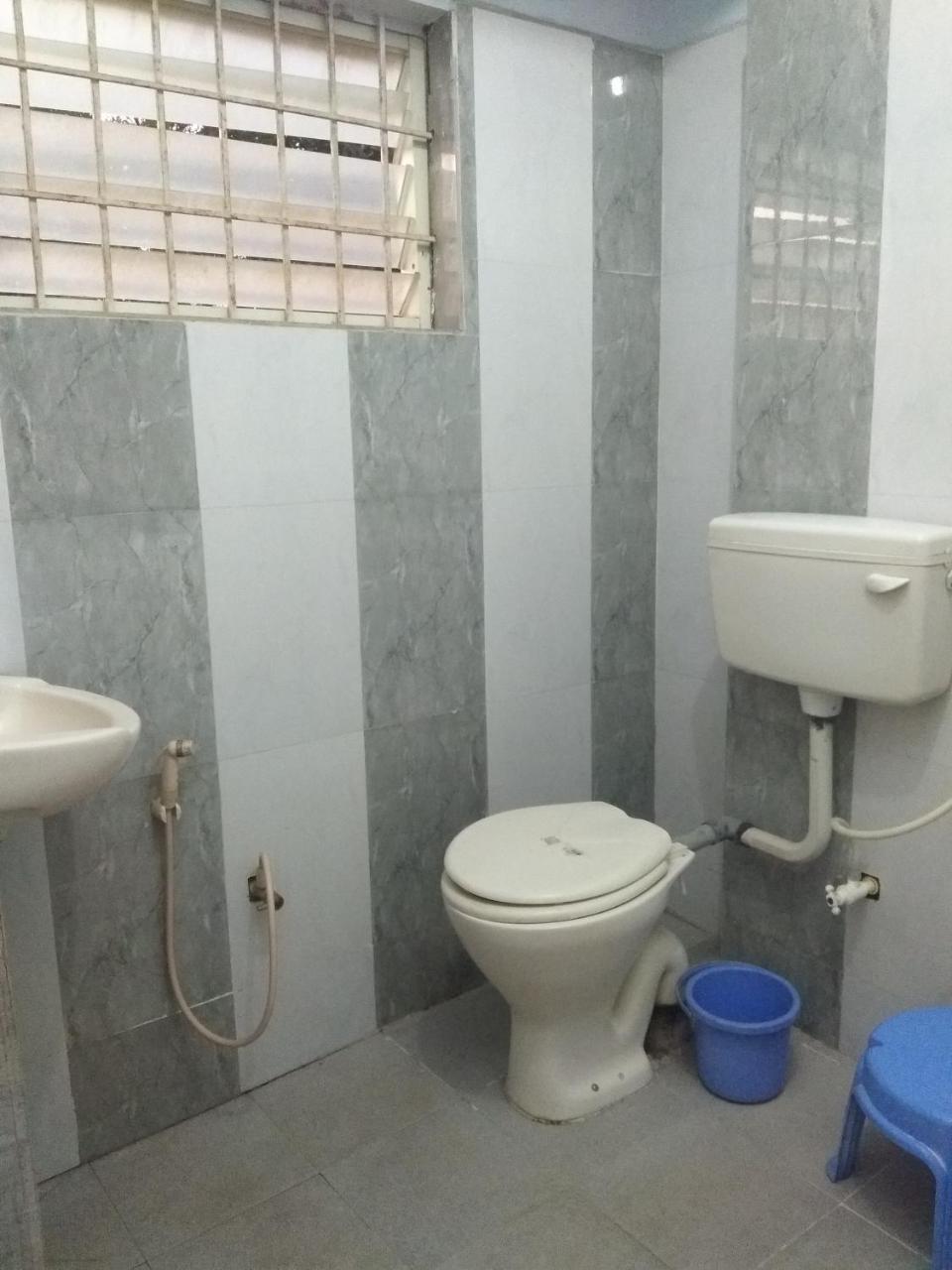 Apoorva Residency Bangalore Exterior photo
